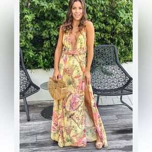 Luxxel Yellow Tropical Print V- Neck Maxi Dress